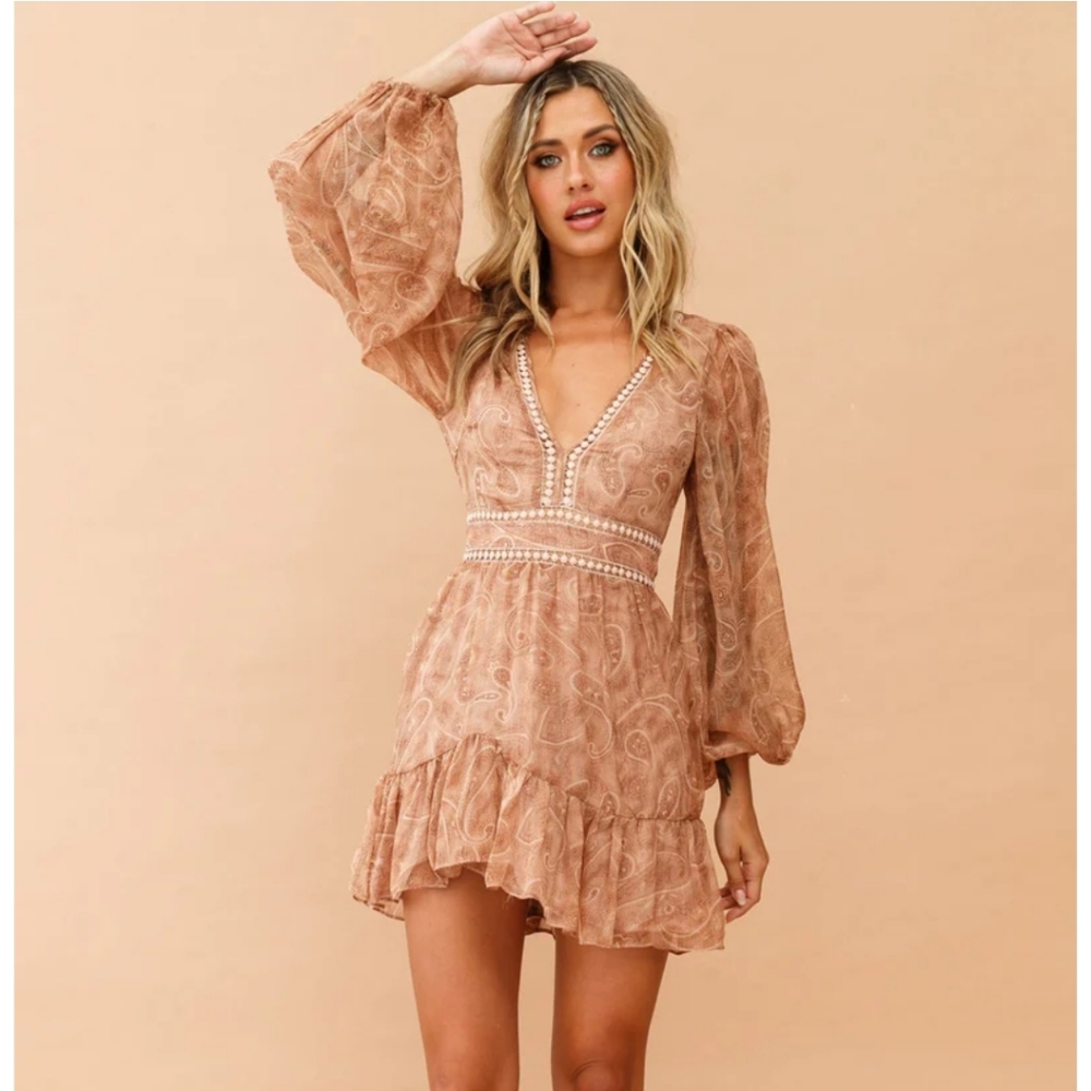 *NWT* Tan chiffon dress